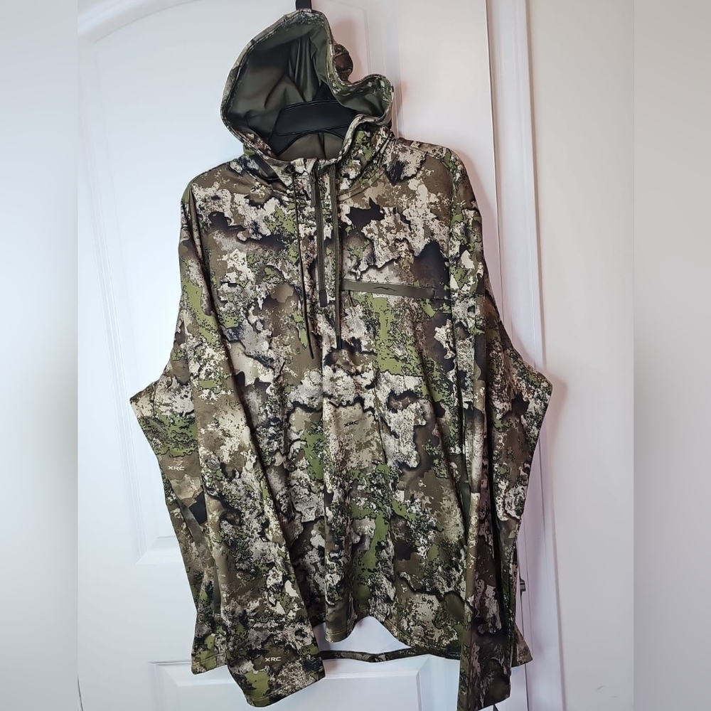 Tekari Men's Camouflage Hooded Jacket Size 2XL NWT